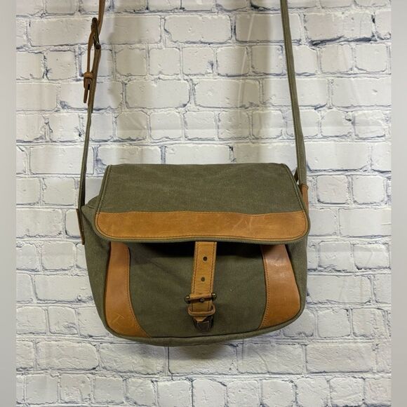LL Bean Classic Canvas Leather Canteen Crossbody Messenger Unisex Shoulder Bag - Picture 1 of 15